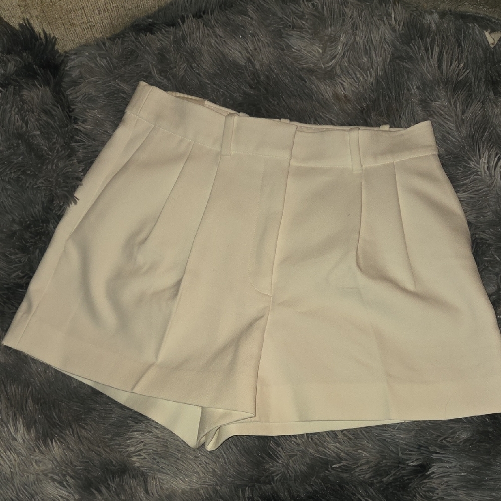 Babaton High Waist Cream Shorts